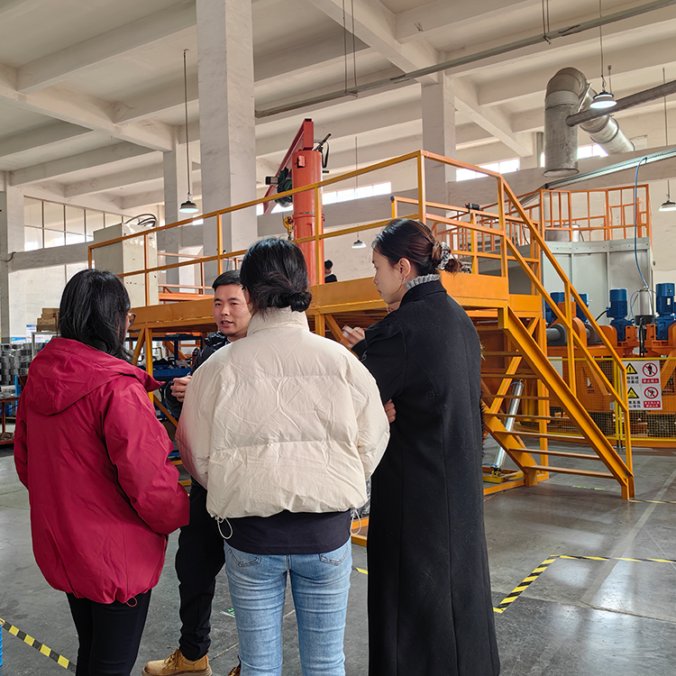 Preair Salespeople Visites the Roto Molded Machine